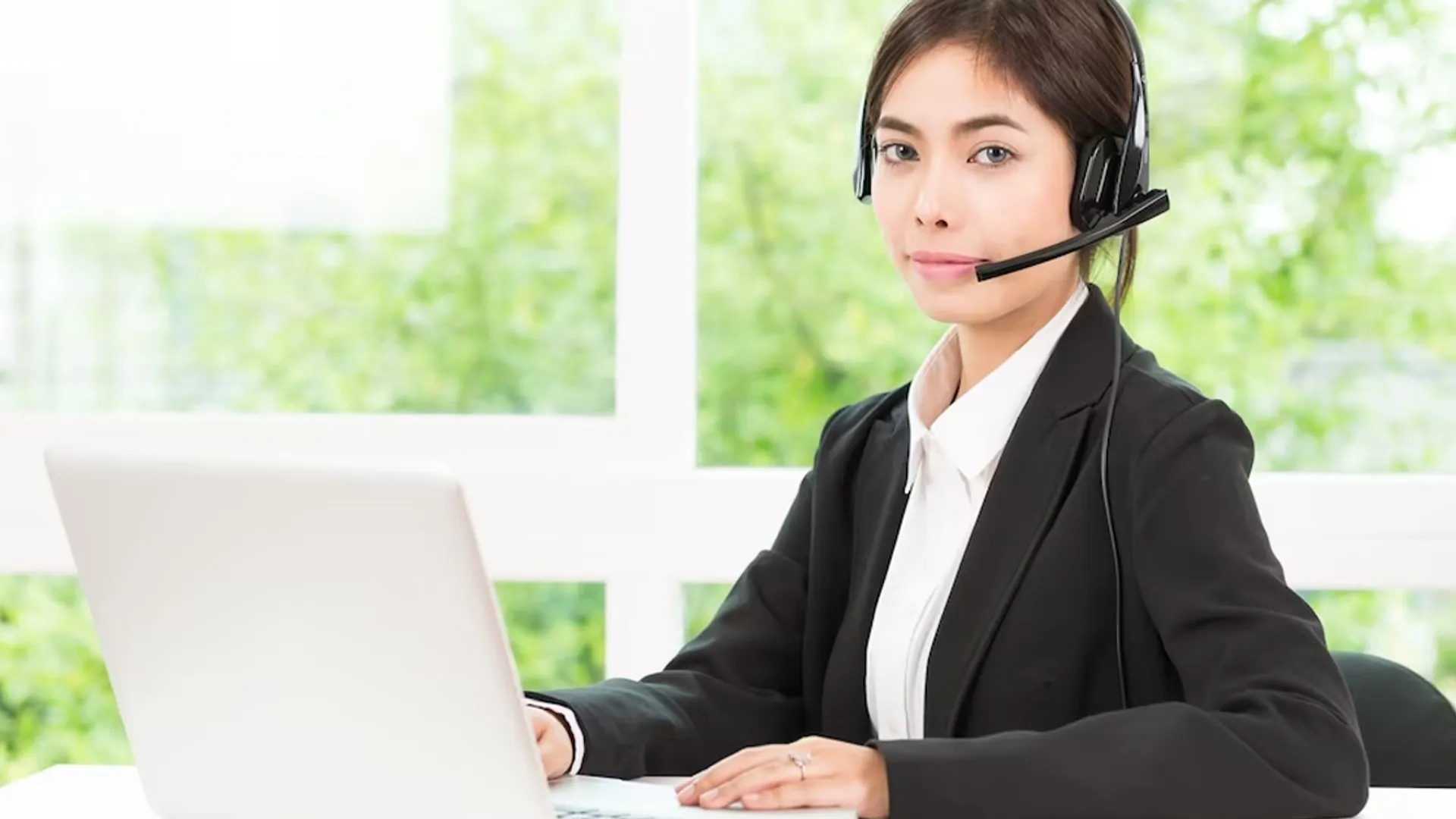 Hình ảnh hỗ trợ khách hàng winvip 24/7